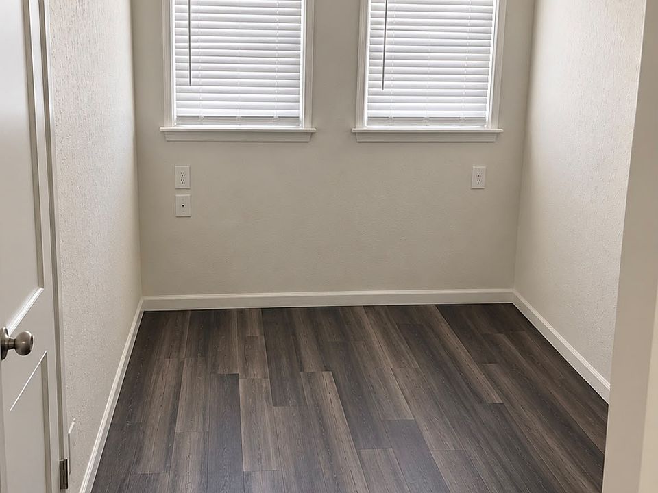 2nd image of 2108 SW A Ave APT 3