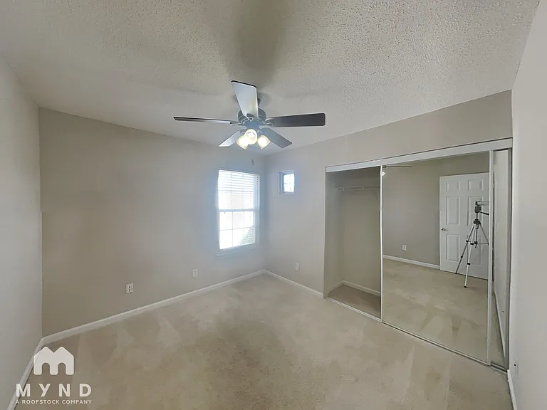 11021 Peacock Moss St — Photo 15