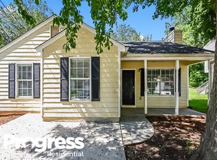 68 Hampton Oaks Dr, Hampton, GA 30228