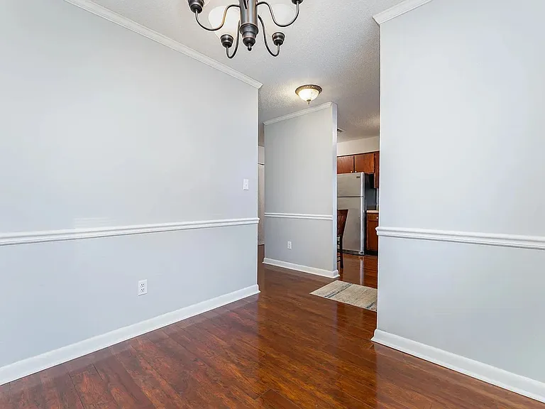 7320 Sandy Creek Dr — Photo 11