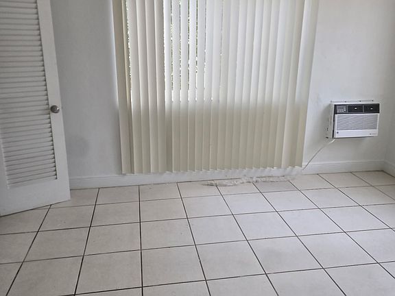 4th image of 240 85th St #6