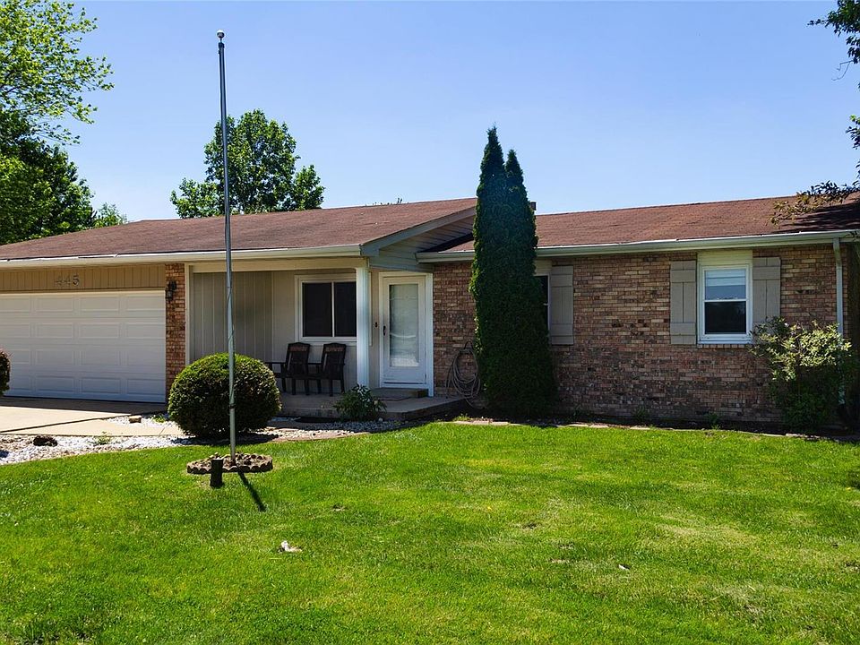 1st image of 445 Tamarach Dr