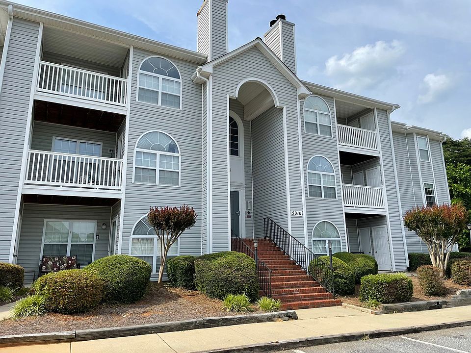 1st image of 5010D Lawndale Dr