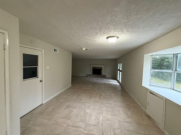 3rd image of 501 S Holmes St