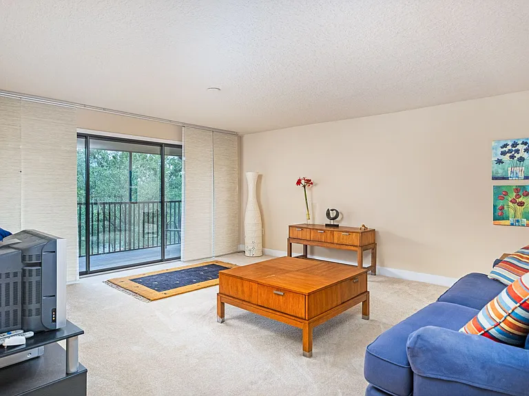 787 Cobblestone Way — Photo 19