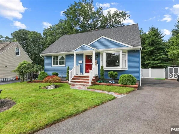 42 Wells Court, Bloomfield, NJ 07003