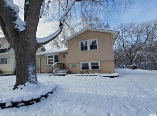 3322 7th St W, Milan, IL