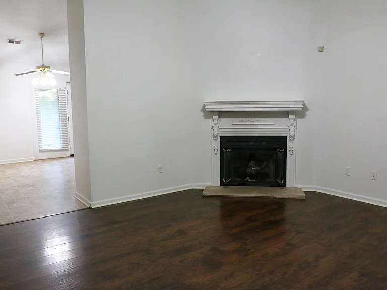 840 Overview Dr — Photo 10