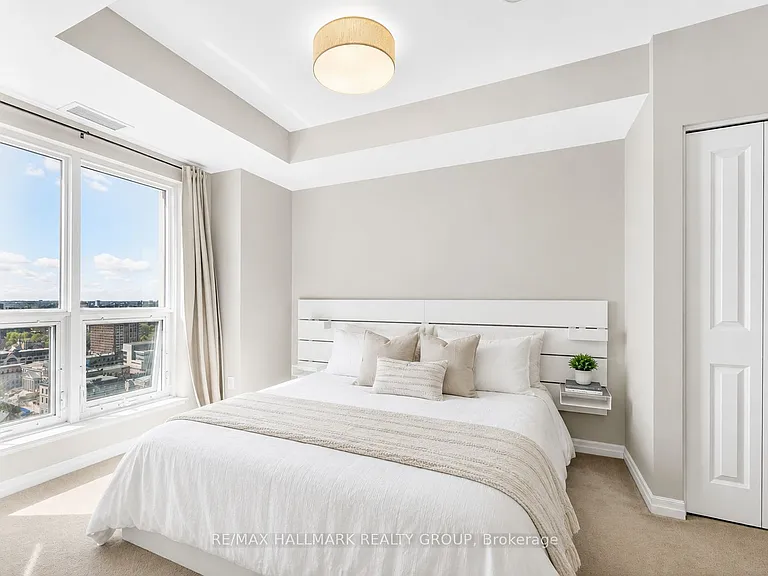 195 Besserer St #2602 — Photo 14