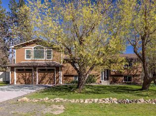 17020 N Sunrise Dr, Nine Mile Falls, WA 99026