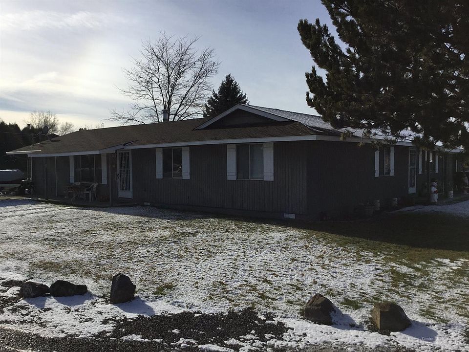 1st image of 1340 SE 5th St