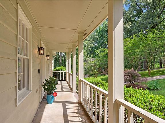 3rd image of 2719 Huckleberry Path