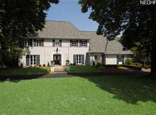 21800 Lake Rd, Rocky River, OH 44116