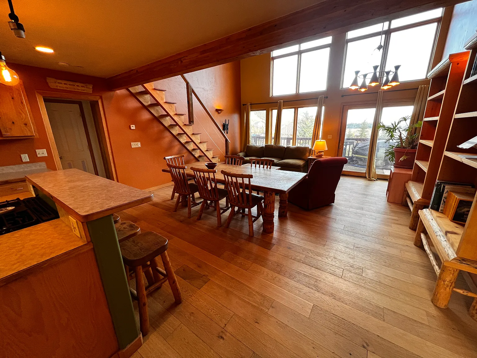 2 bed, 1400 sqft, $3,400 — Photo 3