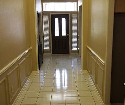 4th image of 19014 Canyon River Ln