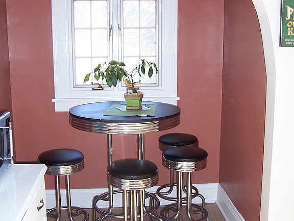 Breakfast nook