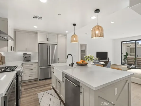 1101 Catania Ct Unit 202, Encinitas, CA 92024