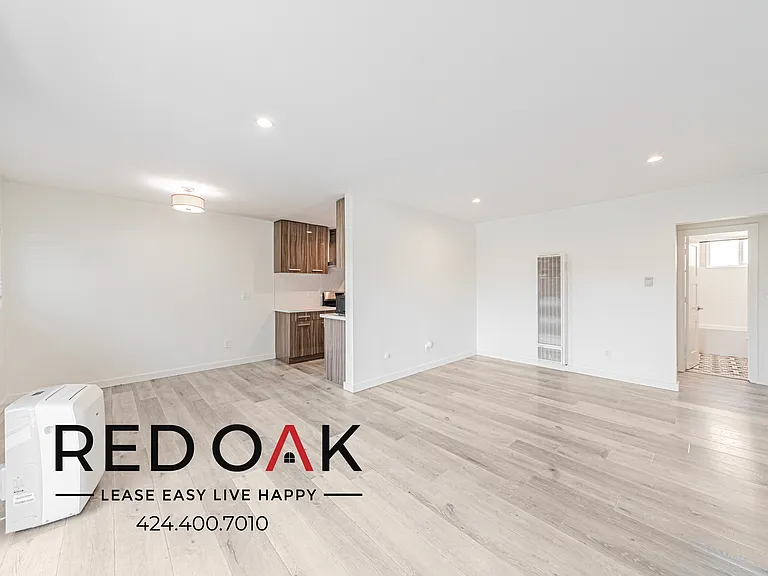 254 S Normandie Ave #9 — Photo 5