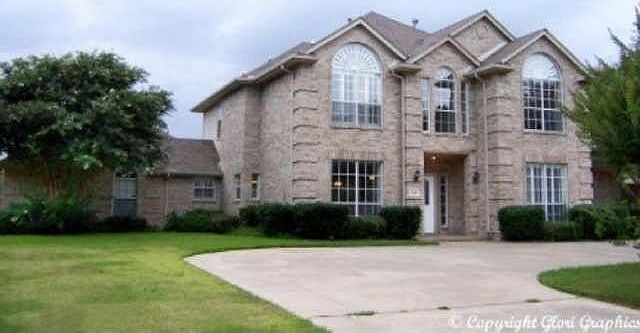 1st image of 3730 Bluegrass Dr