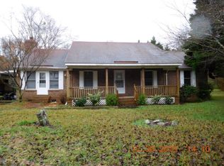 5026 Four Tenths Rd, Elm City, NC 27822
