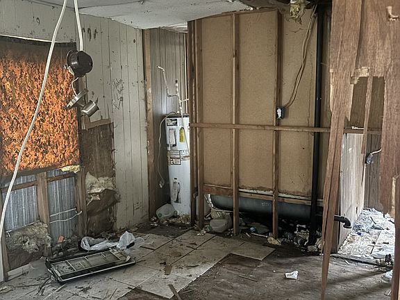 3rd image of 1401 Wurtland Ave Lot 12