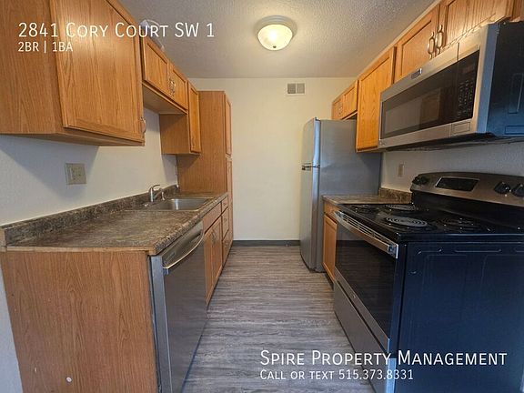 4th image of 2841 Cory Ct SW APT 1