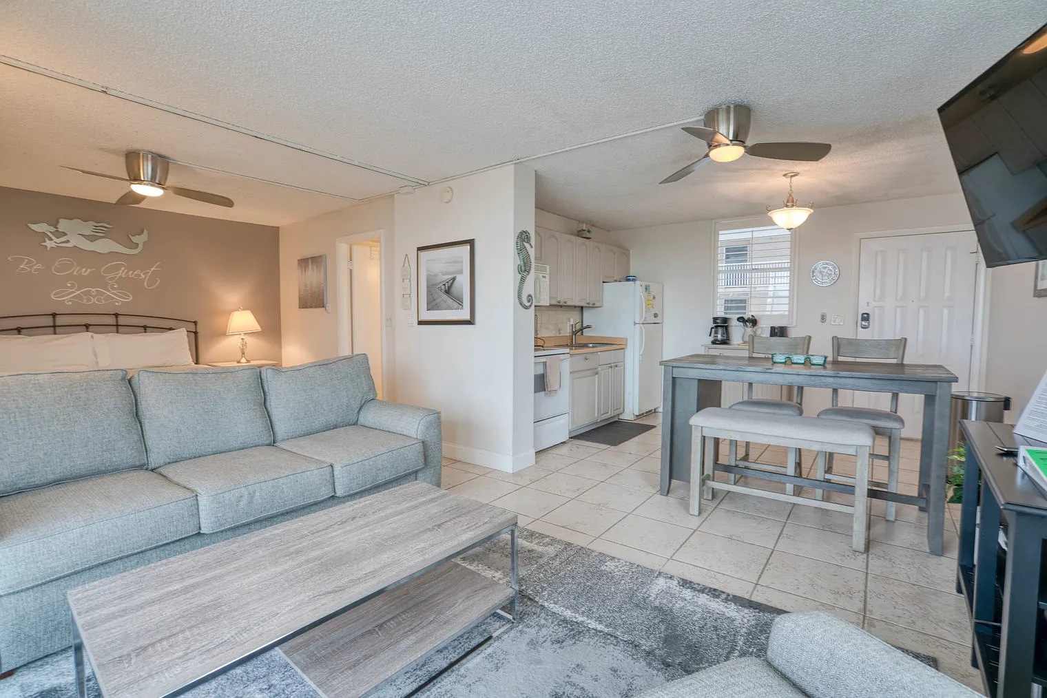 1 bed, 1.0 bath, $3,477 — Photo 2