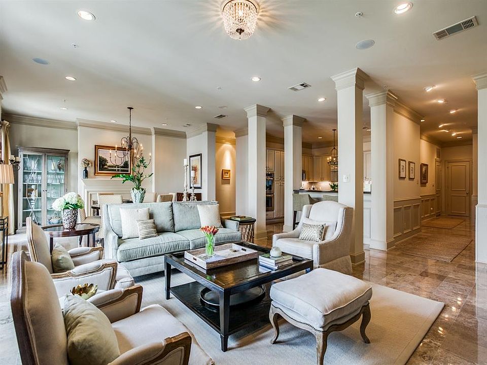 1st image of 2848 Woodside St #6E