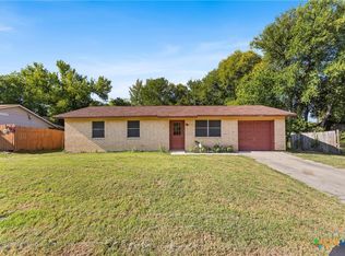 104 E Arlo Rd, Harker Heights, TX 76548