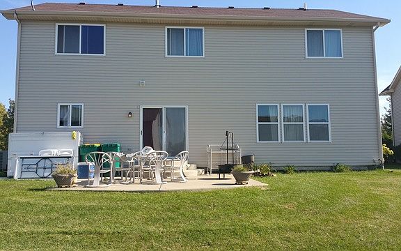 3rd image of 2808 Stone Creek Dr