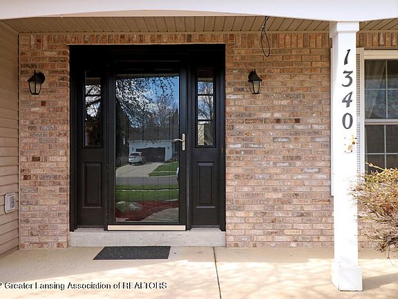 2nd image of 1340 Ivywood Dr