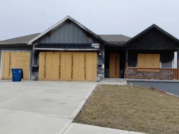604 Short St, Liberty, MO 64068