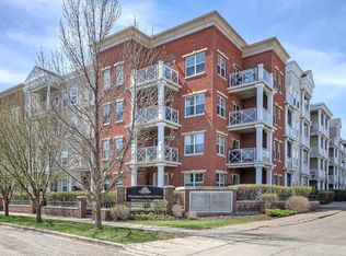 5605 E Henwood St SW #3501, Calgary, AB T3E 7R2
