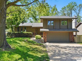 13591 Arbor St, Omaha, NE 68144