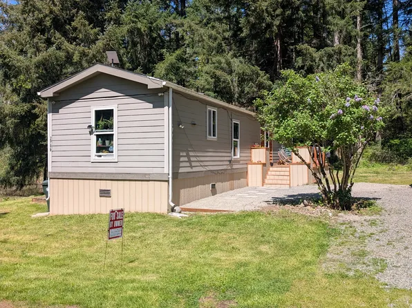 2709 341st Street Ct S, Roy, WA 98580
