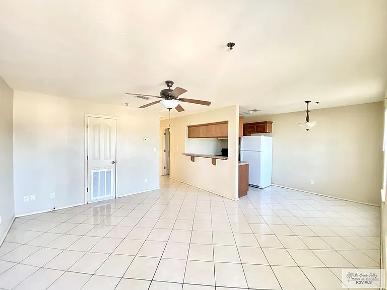 300 S Arroyo Blvd #8 — Photo 2