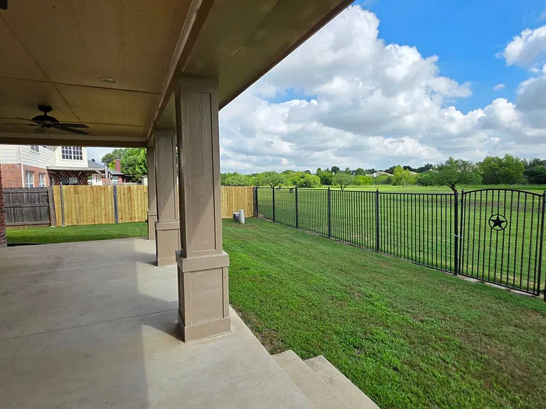 8632 Arcadia Park Dr — Photo 40
