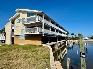 82 2nd St #310, Cedar Key, FL 32625