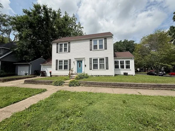 415 N Cooper St, Peoria, IL 61606