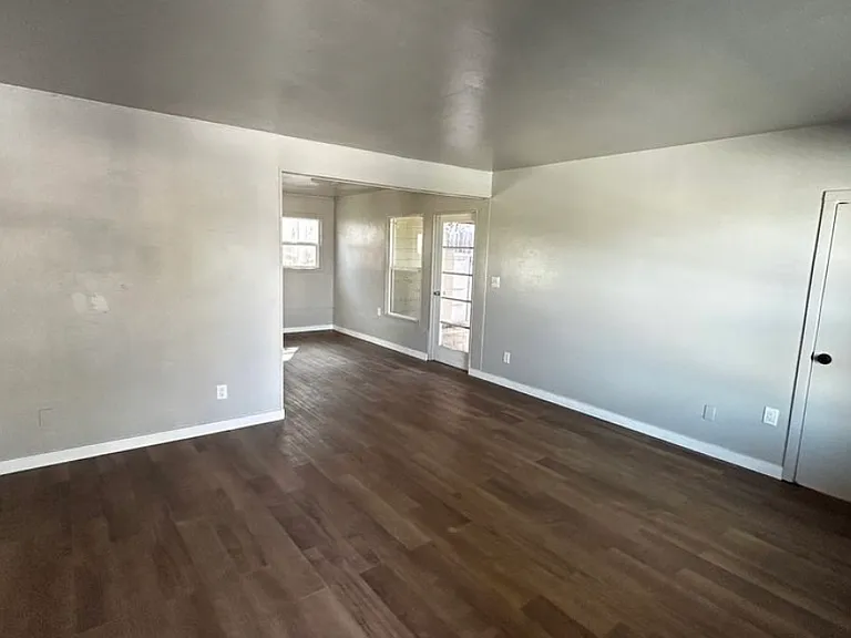 4365 Temecula St — Photo 10