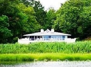 12 Waterview Rd, Kings Pt, NY 11024