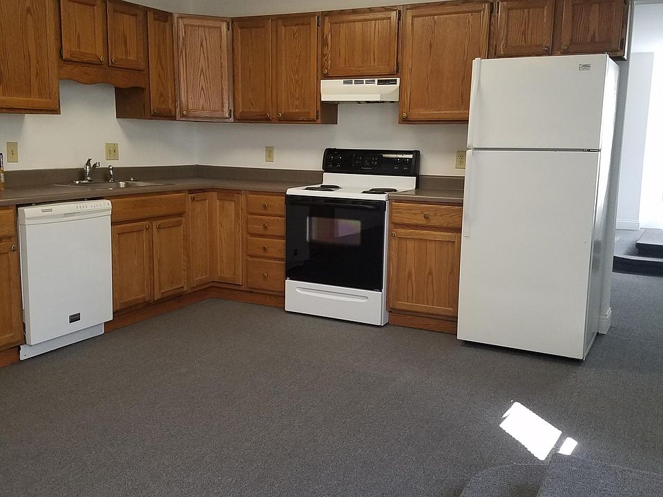 2nd image of 612 Columbia St APT D