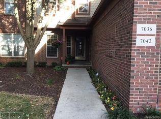 7036 Copper Creek Cir #54, Canton, MI 48187