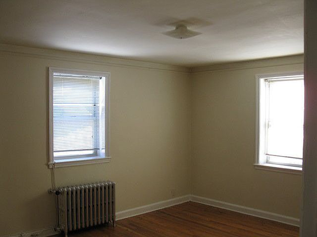 1st image of 72 William St APT 1E