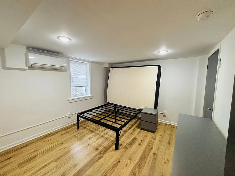 619-2 Progress St — Photo 11