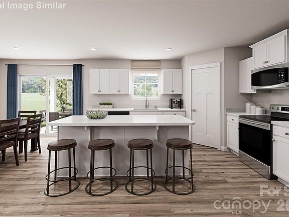 3rd image of 3298 Eller Drive Ext