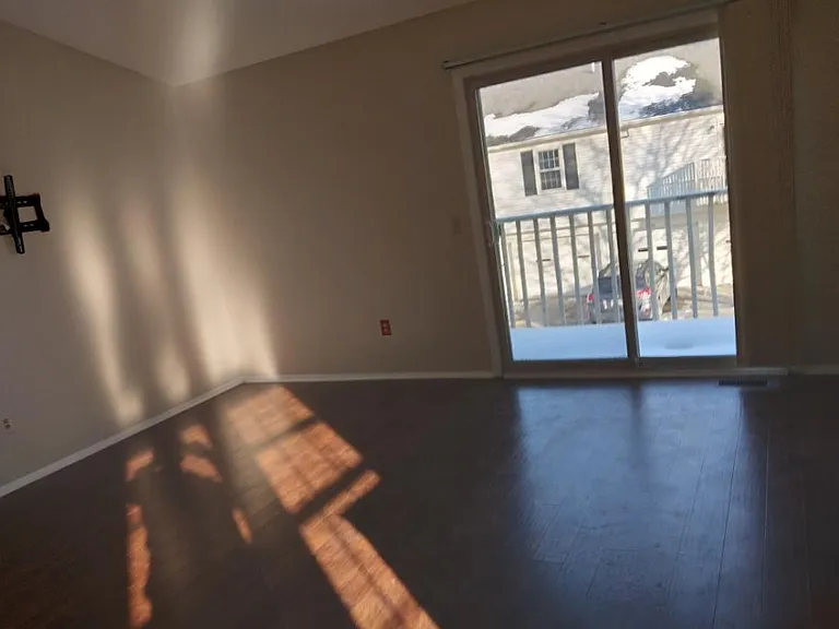 7751 Lake Ridge Dr — Photo 8
