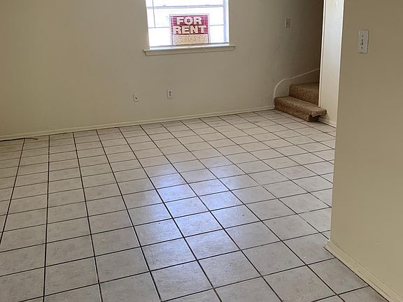 3rd image of 4028 Quincy St