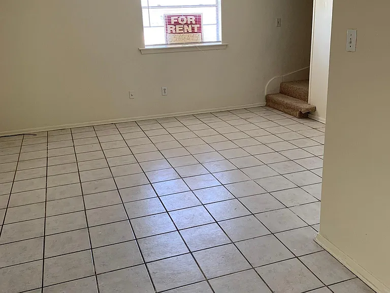 4028 Quincy St — Photo 3