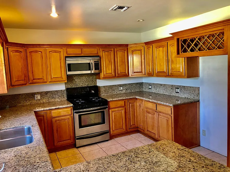 1223 E Workman Ave — Photo 15